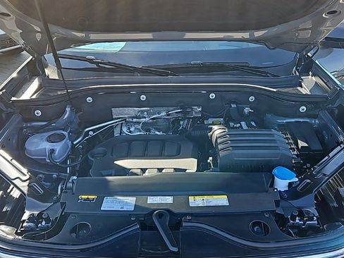 New 2026 Volkswagen Atlas Cross Sport SEL R-Line image 10