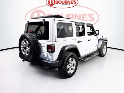 Used 2022 Jeep Wrangler Unlimited Sport w/ Sun And Sound Package image 12