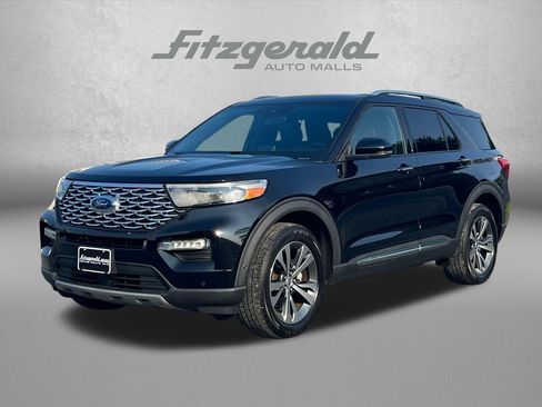 Used 2020 Ford Explorer Platinum w/ Premium Technology Package AWD/4WD image 2