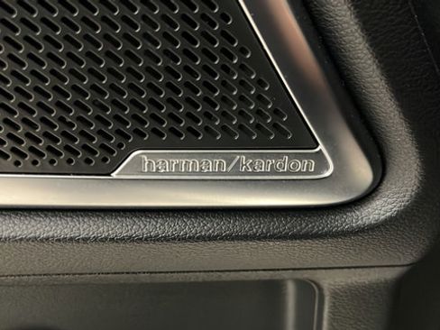 Used 2024 Kia Telluride SX Prestige w/ Towing Package AWD/4WD image 39