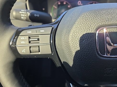 Used 2025 Honda Accord Touring image 20