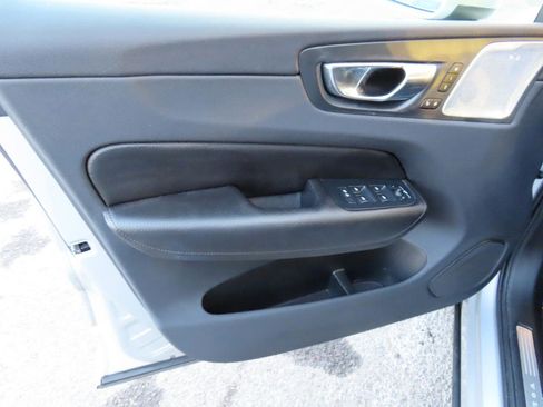 Used 2018 Volvo XC60 T6 Inscription w/ Convenience Package AWD/4WD image 6