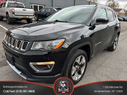 Used 2018 Jeep Compass Limited w/ Navigation Group