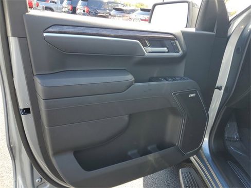 New 2026 GMC Sierra 1500 Elevation w/ Elevation Premium Package image 9