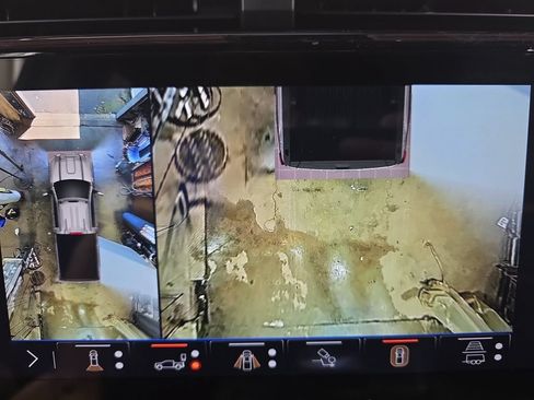 New 2026 GMC Sierra 3500 AT4 w/ Technology Package AWD/4WD image 23