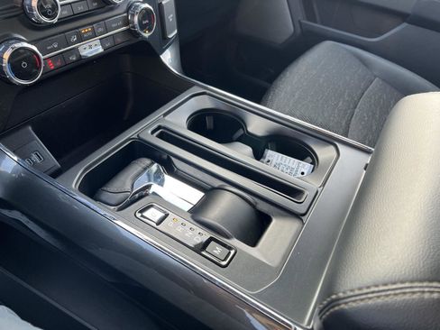 Used 2022 Ford F150 XLT w/ Equipment Group 302A High image 42