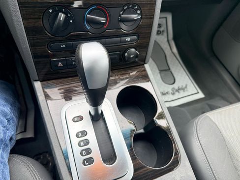 Used 2007 Mercury Montego Luxury image 13