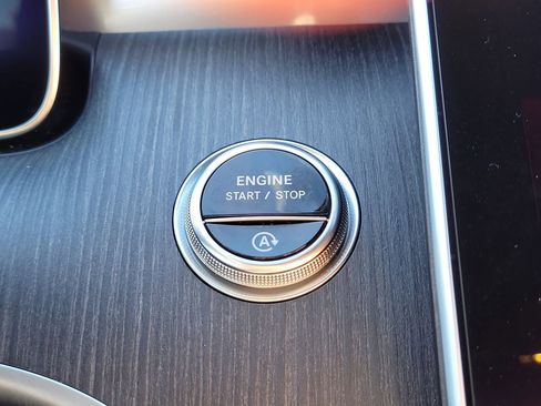 Certified 2023 Mercedes-Benz C 300 Sedan image 18