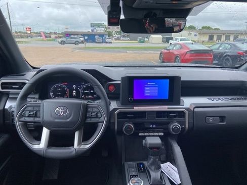 New 2026 Toyota Tacoma TRD Off-Road AWD/4WD image 15