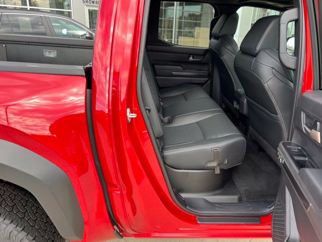 Used 2024 Toyota Tacoma TRD Off-Road w/ TRD Off Road Premium Package AWD/4WD image 34