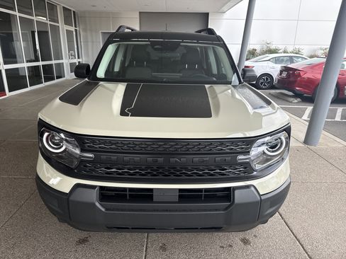 New 2025 Ford Bronco Sport Big Bend w/ Black Appearance Package image 2