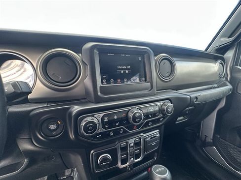 Used 2021 Jeep Gladiator Sport AWD/4WD image 7