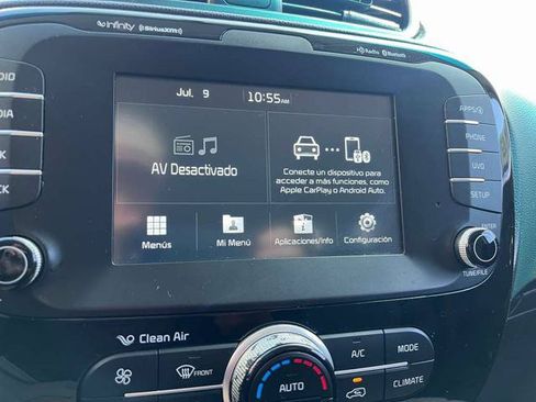 Used 2018 Kia Soul + FWD image 31