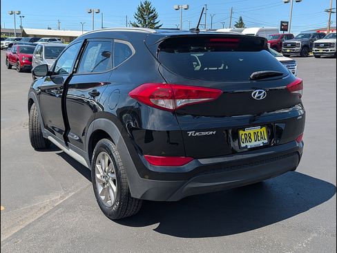 Used 2017 Hyundai Tucson SE w/ SE Popular Package 02 AWD/4WD image 8