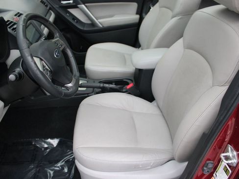 Used 2014 Subaru Forester 2.5i Limited w/ Popular Package #2 image 5