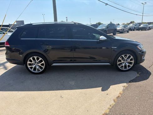 Used 2019 Volkswagen Golf Alltrack SE AWD/4WD image 7