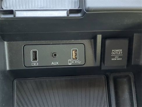 Used 2022 Acura TLX image 24