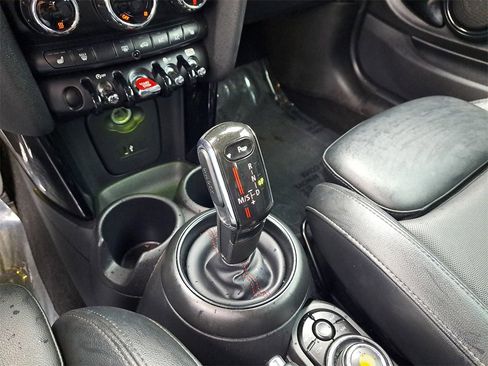 Used 2021 MINI Cooper John Cooper Works w/ 6.5" Touchscreen Package image 17