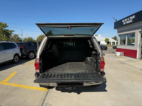 Used 2007 Toyota Tacoma PreRunner image 18