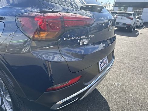 Used 2023 Buick Encore GX Essence w/ Experience Buick Package image 32