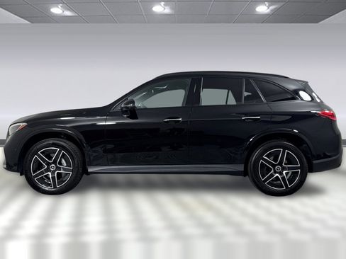 Certified 2023 Mercedes-Benz GLC 300 4MATIC image 2