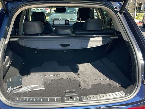 Used 2025 Genesis GV70 2.5T w/ Select Package image 31