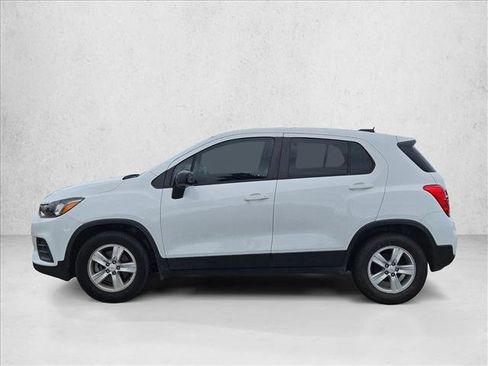 Used 2020 Chevrolet Trax LS w/ Tint and Cruise Package image 8