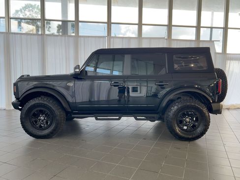 Used 2024 Ford Bronco Wildtrak image 2