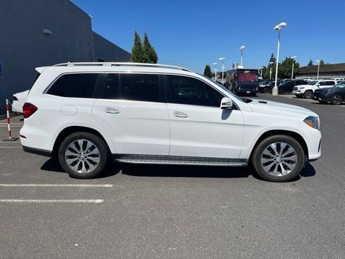Used 2017 Mercedes-Benz GLS 450 4MATIC image 4