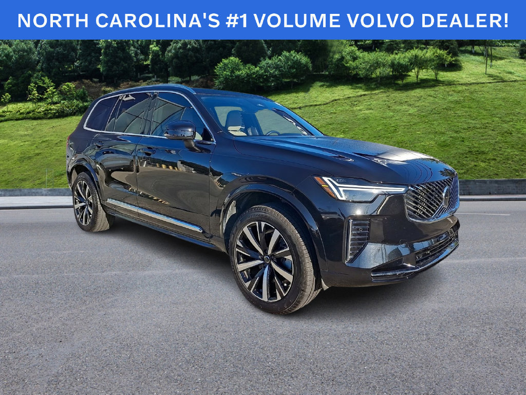 Certified 2025 Volvo XC90 B5 Core w/ Protection Package AWD/4WD image 1