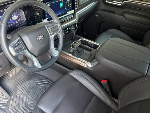 Used 2024 Chevrolet Silverado 1500 RST w/ Convenience Package II AWD/4WD image 9