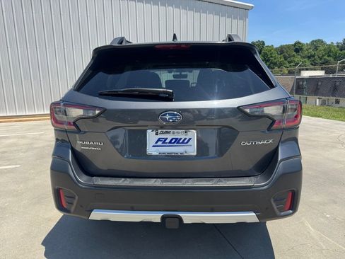 Used 2022 Subaru Outback Limited AWD/4WD image 18