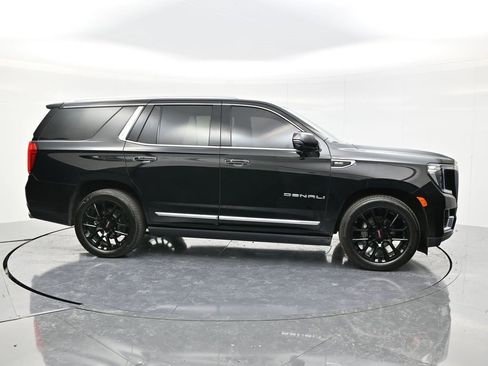 Used 2022 GMC Yukon Denali w/ Max Trailering Package image 4