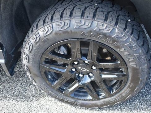 Certified 2023 Chevrolet Silverado 1500 LT Trail Boss w/ LT Trail Boss Premium Package AWD/4WD image 12