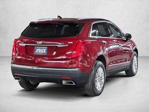 Used 2017 Cadillac XT5 FWD image 9