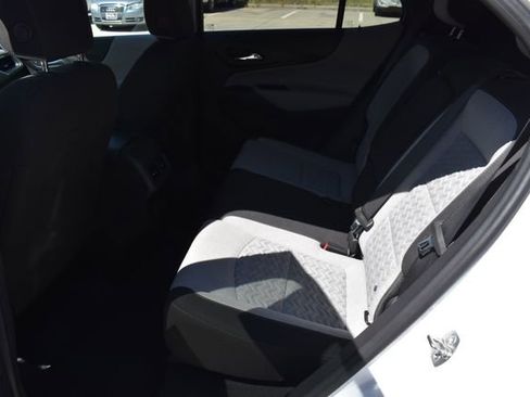 Used 2024 Chevrolet Equinox LT AWD/4WD image 20