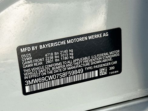 Certified 2025 BMW 330i Sedan w/ M Sport Package image 35