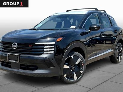 New 2025 Nissan Kicks SR