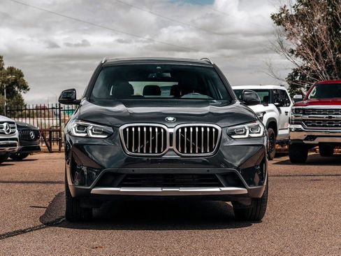 Used 2022 BMW X3 xDrive30i w/ Premium Package 2 (ZPA) AWD/4WD image 2
