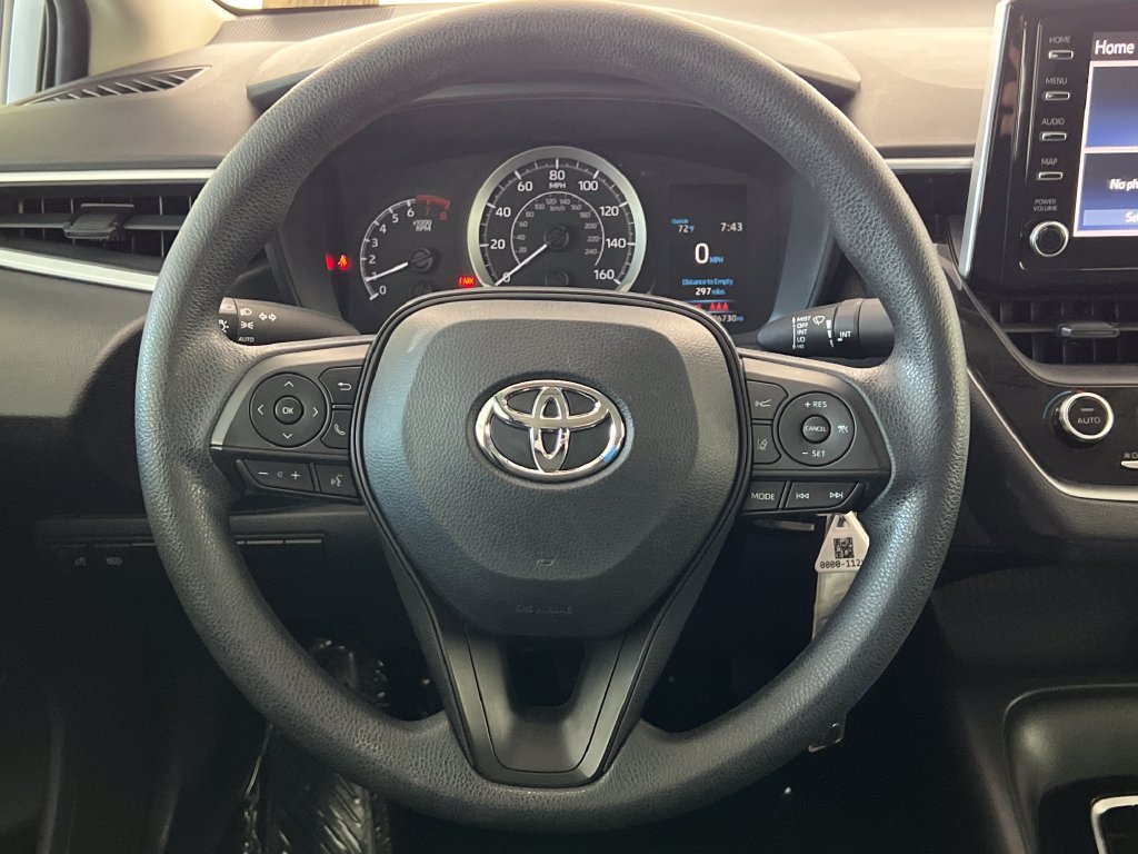 Used 2020 Toyota Corolla LE w/ Carpet Mat Package (TMS) FWD image 17