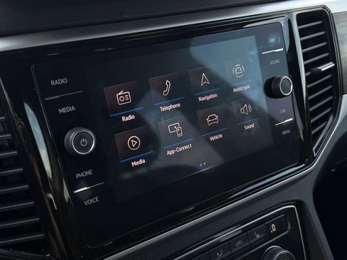 Used 2023 Volkswagen Atlas SE image 20