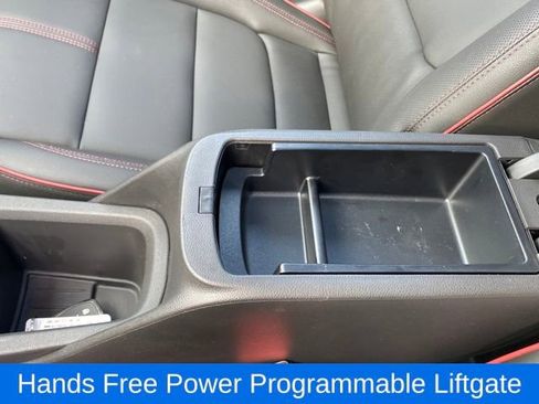 Used 2025 Chevrolet TrailBlazer RS w/ Convenience Package image 14