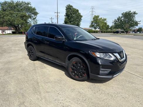 Used 2020 Nissan Rogue S FWD image 5