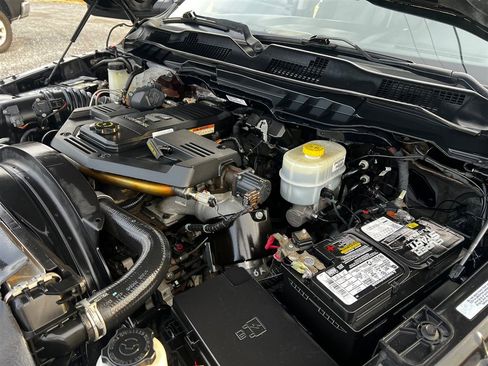 Used 2015 RAM 2500 Limited image 20