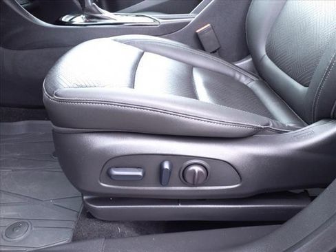Certified 2023 Buick Encore GX Essence w/ Advanced Technology Package image 11
