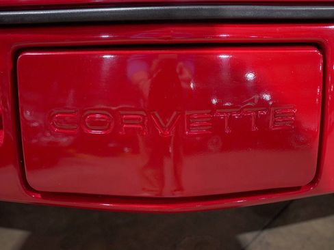 Used 1990 Chevrolet Corvette Coupe image 26