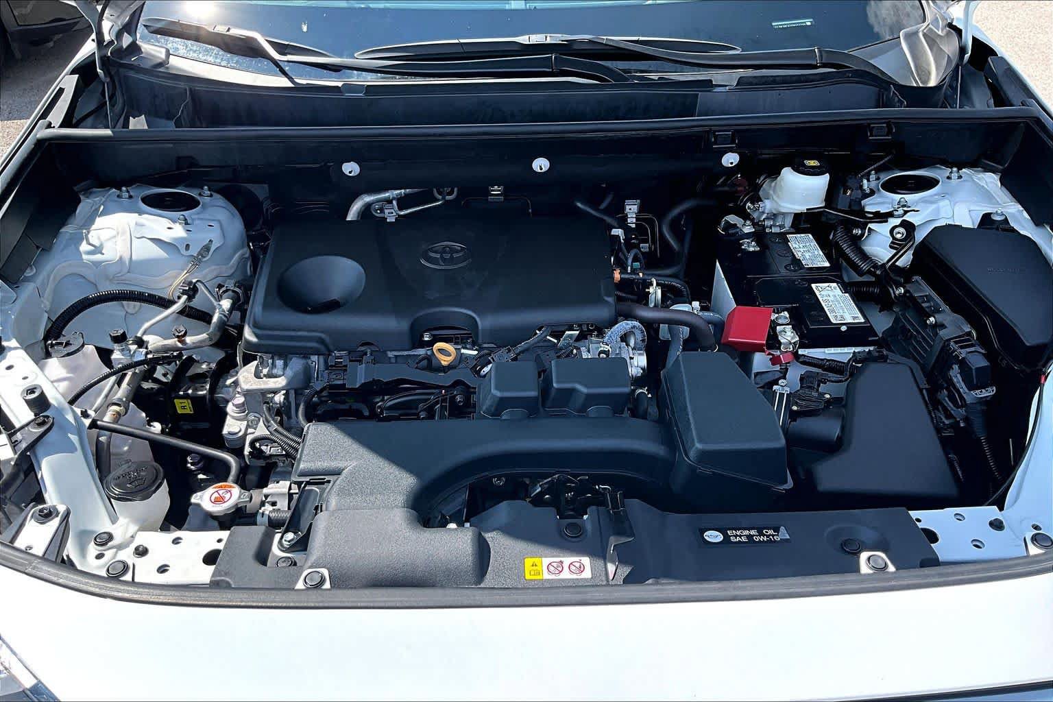Used 2023 Toyota RAV4 XLE FWD image 32