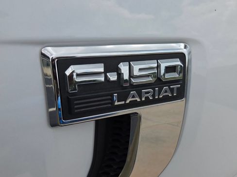 Used 2022 Ford F150 Lariat w/ Max Trailer Tow Package AWD/4WD image 22