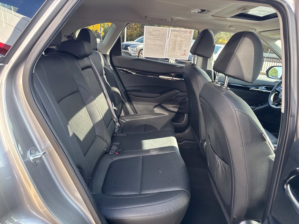 Used 2023 Kia Seltos EX AWD/4WD image 28
