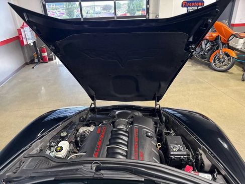 Used 2008 Chevrolet Corvette Coupe w/ Preferred Equipment Group RWD image 9
